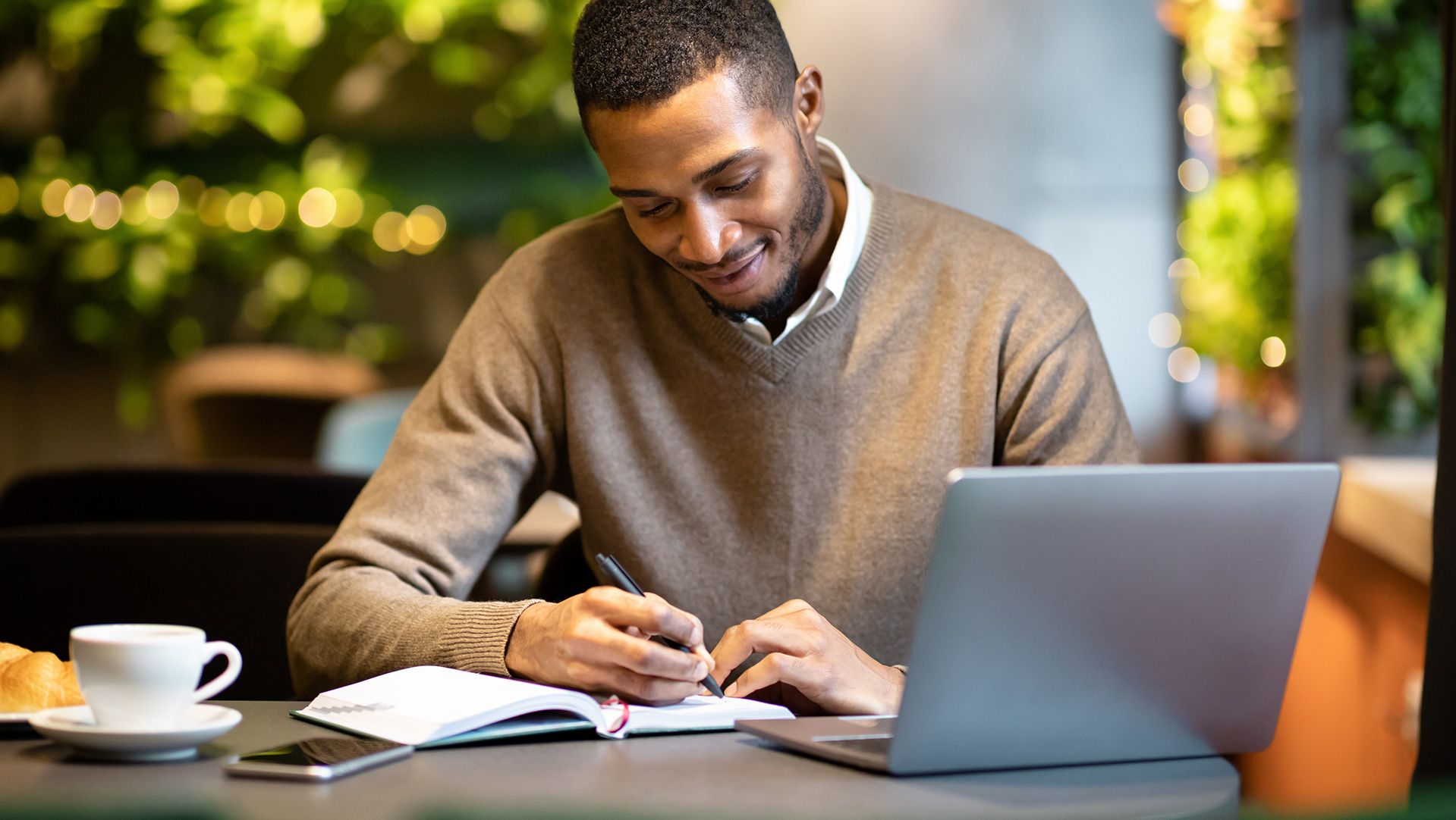 Cursos online para gestores de bares e restaurantes