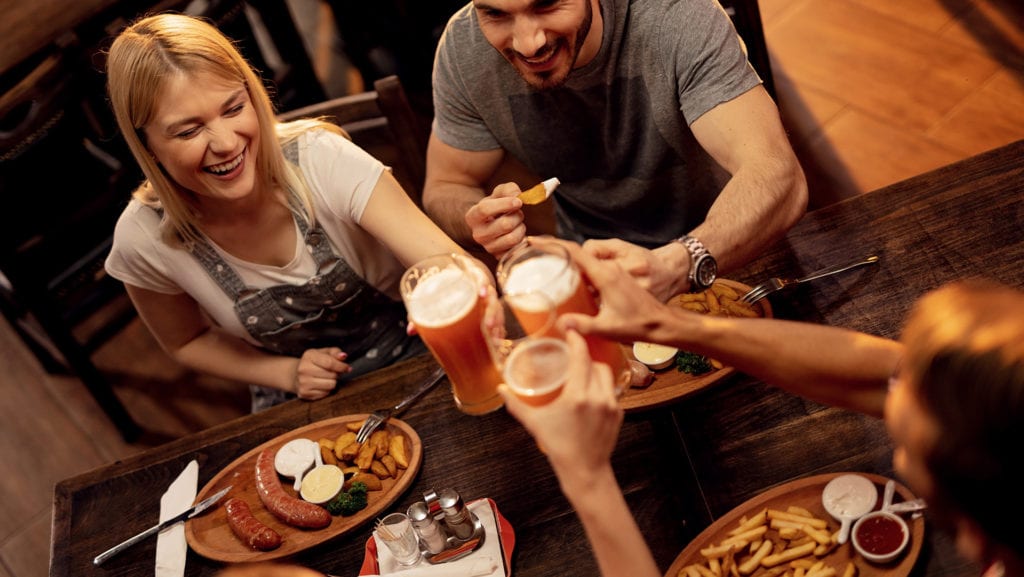 Como organizar um Happy Hour em bares e restaurantes
